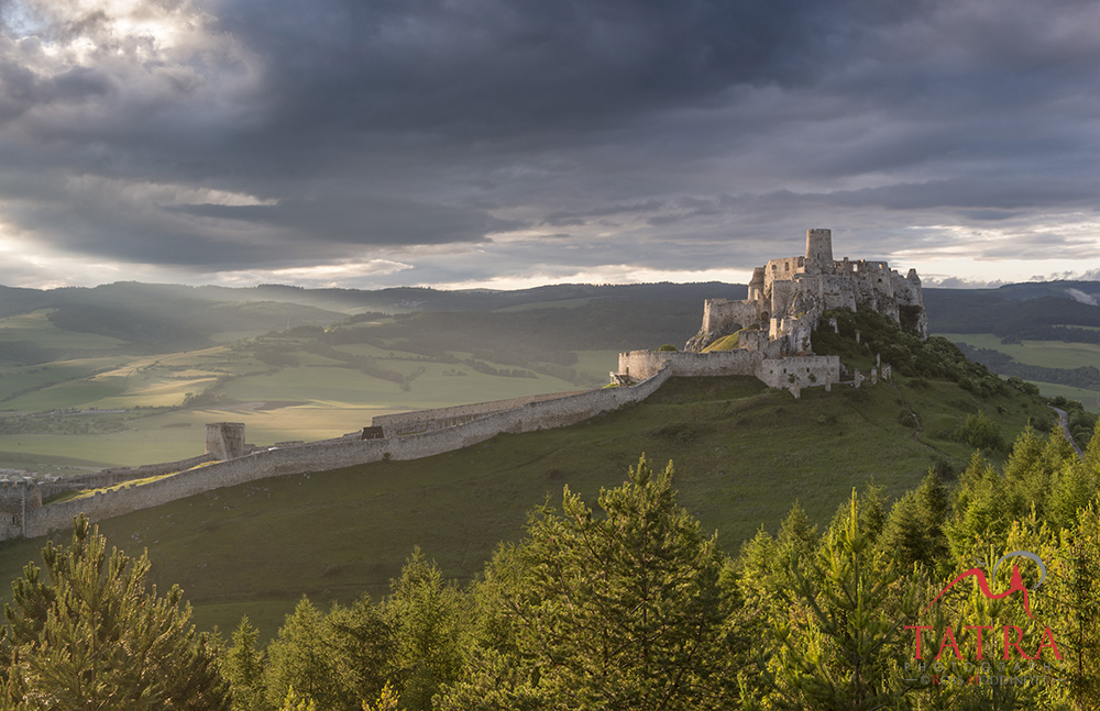 Ross Hoddinott_Spis_Castle